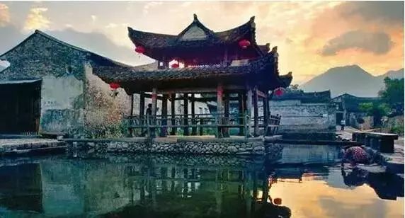 市区坐高铁到金山有几站,金山北的高铁能到哪些地方