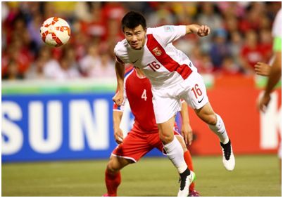 让五星红旗飘在世界杯上,让五星红旗飘扬在全世界