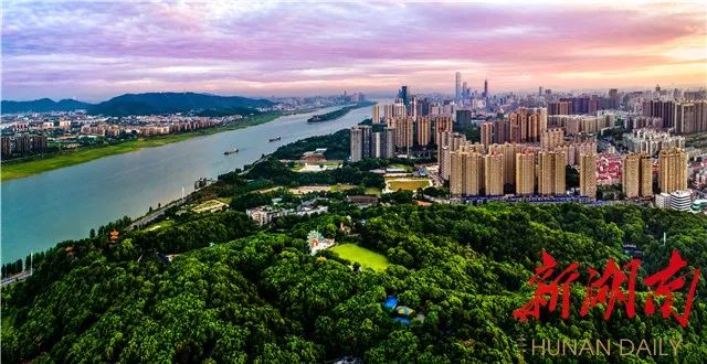 2024年绘写千万工程新画卷,改革开放四十年民生画卷