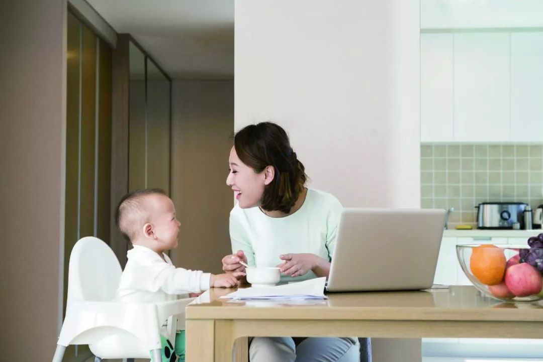 超模母亲教孩子,超模妈妈和女儿