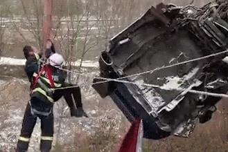 预警！明日山东有大雪局地暴雪；行驶中孩子掉落快车道，家长全然不知；外交部召见加驻华大使，就加方拘押华为公司负责人严正交涉