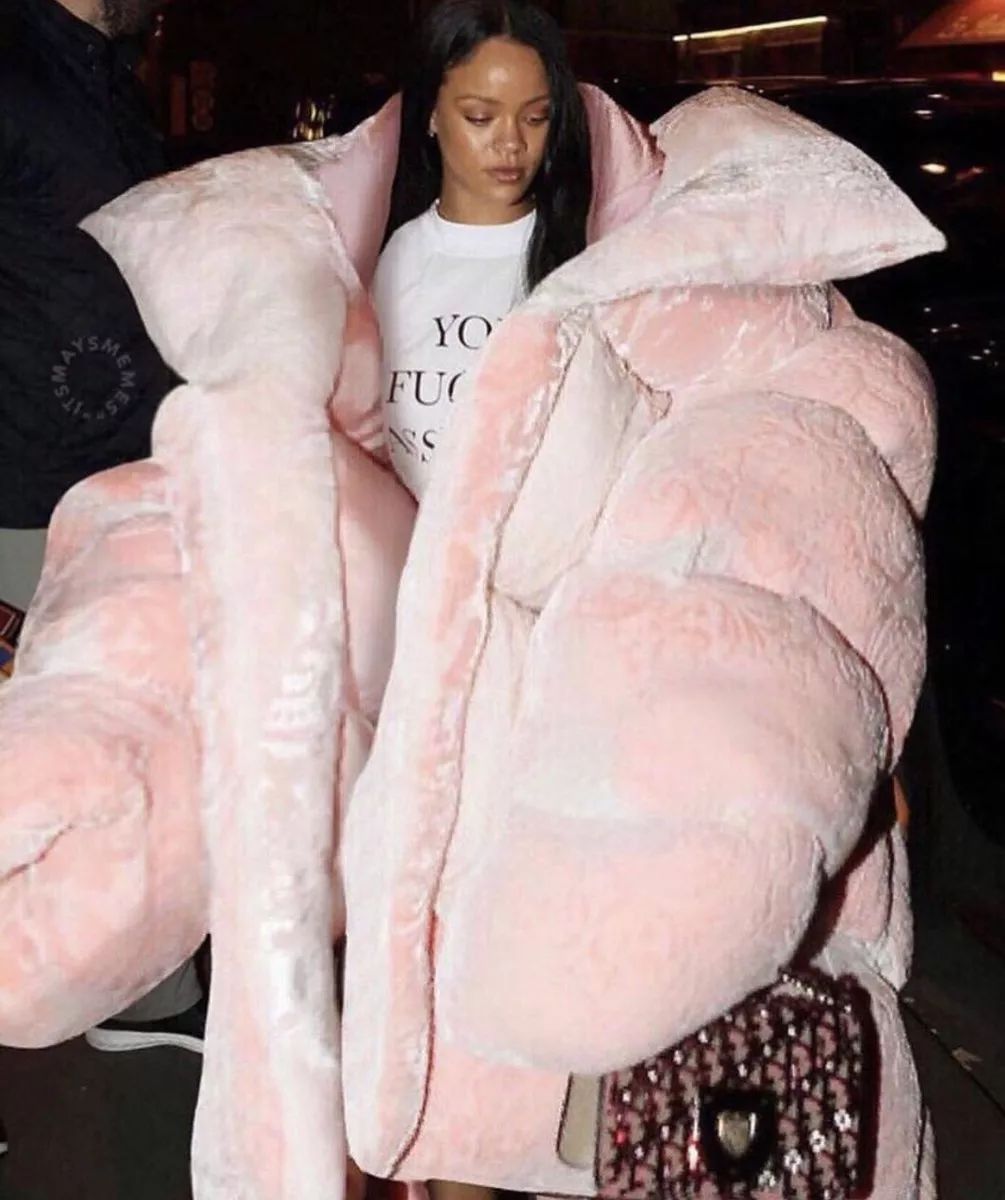 ugg绒绒包,ugg出过透明雪地靴吗