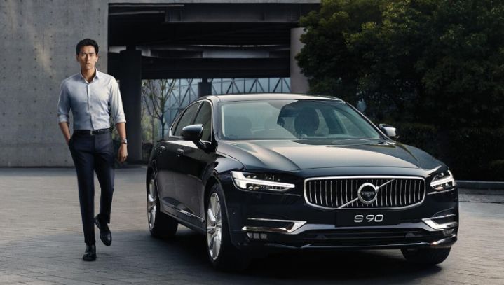 刚买的新车有异味对身体有危害吗,新车异味对婴儿的危害