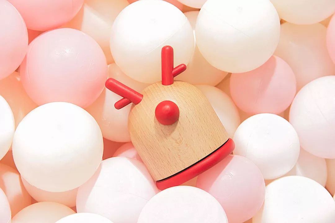 拼团丨让一让，圣诞鹿来了！