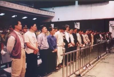 这个男人为什么被称作“世纪贼王”？