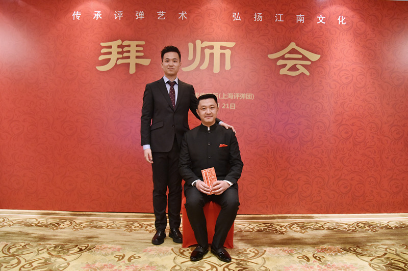 递上拜师帖,先生送给他一个500G移动硬盘……