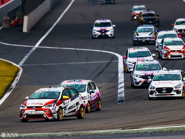 帮TA选萌系运动少女与致炫的不谋而合