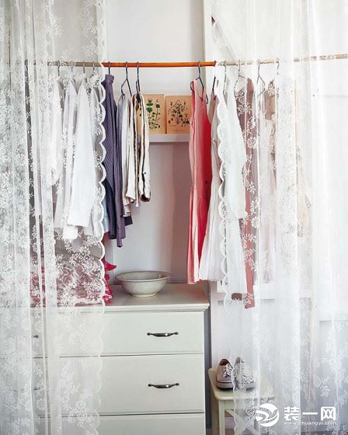 衣柜纱帘可以阻挡灰尘,装纱帘可以挡灰尘吗