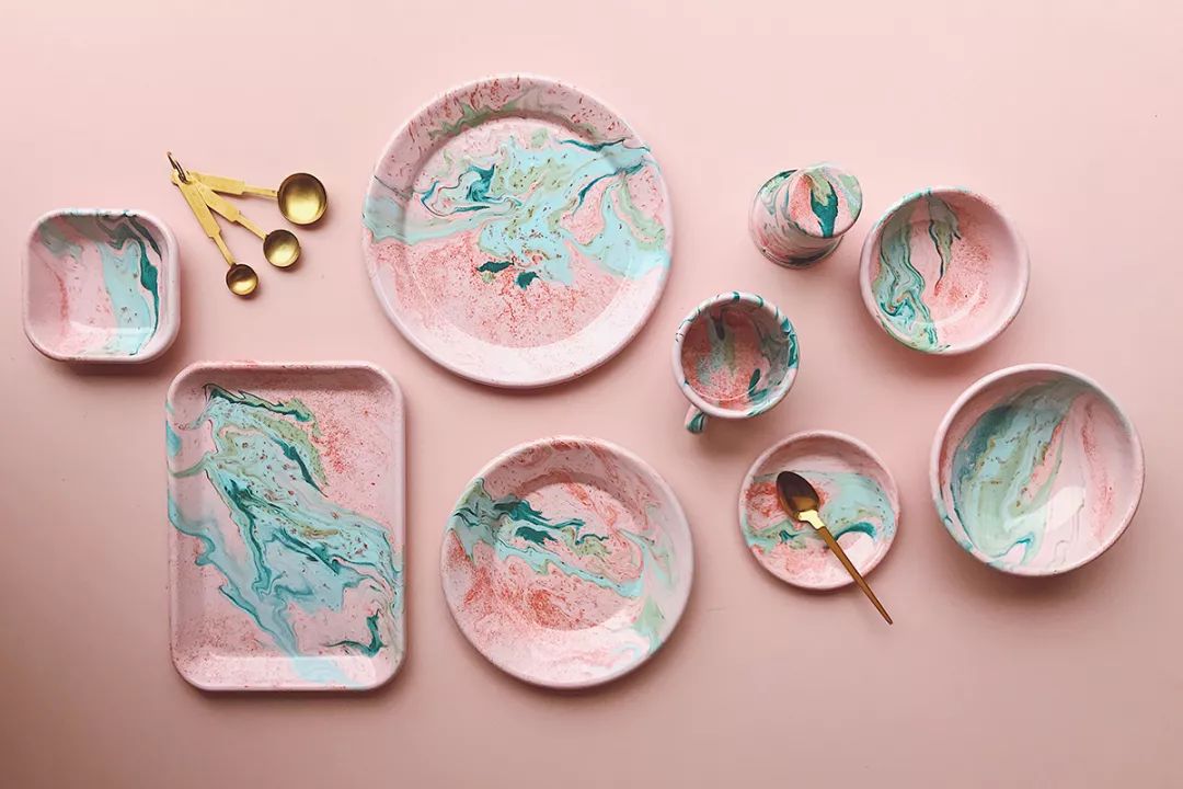 300元左右买礼物,300元买什么礼物好