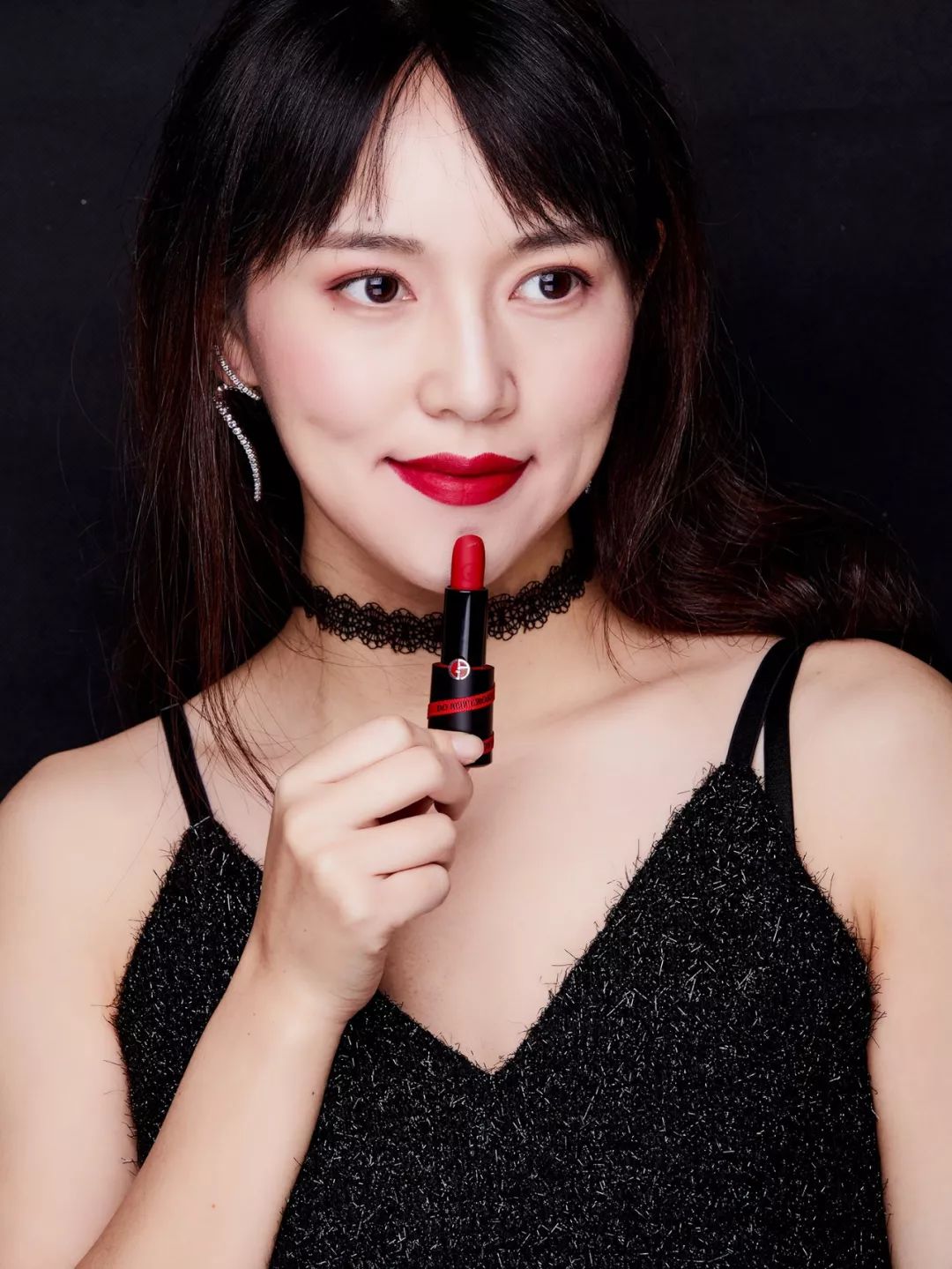 新品全试色I这支最美唇膏美到犯“罪”，红一整年全靠她！