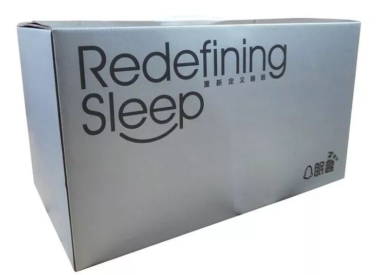 团｜《艾特熊和赛娜鼠》屡获国际大奖的温暖绘本+艺术儿童启蒙日历，爸爸陪娃的神器+用44只东北大白鹅，才攒出1床的鹅绒被