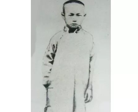 沈从文童年趣事,沈从文被孩子误解