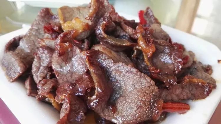 云南寻甸牛干巴做法,舌尖上的云南普洱茶