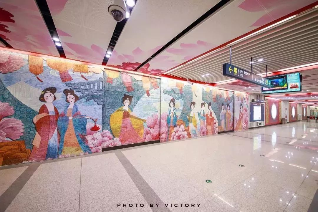 就在刚刚，传来一份近千万西安人的年度总结，内容过于真实……