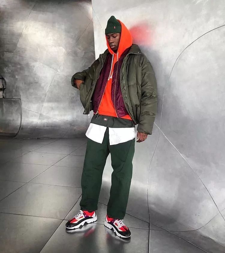 巴黎世家买什么外套最好,巴黎世家8万外套