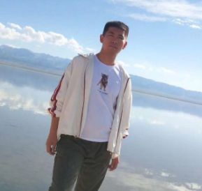 团团送礼物给别人,团团送别人的礼物