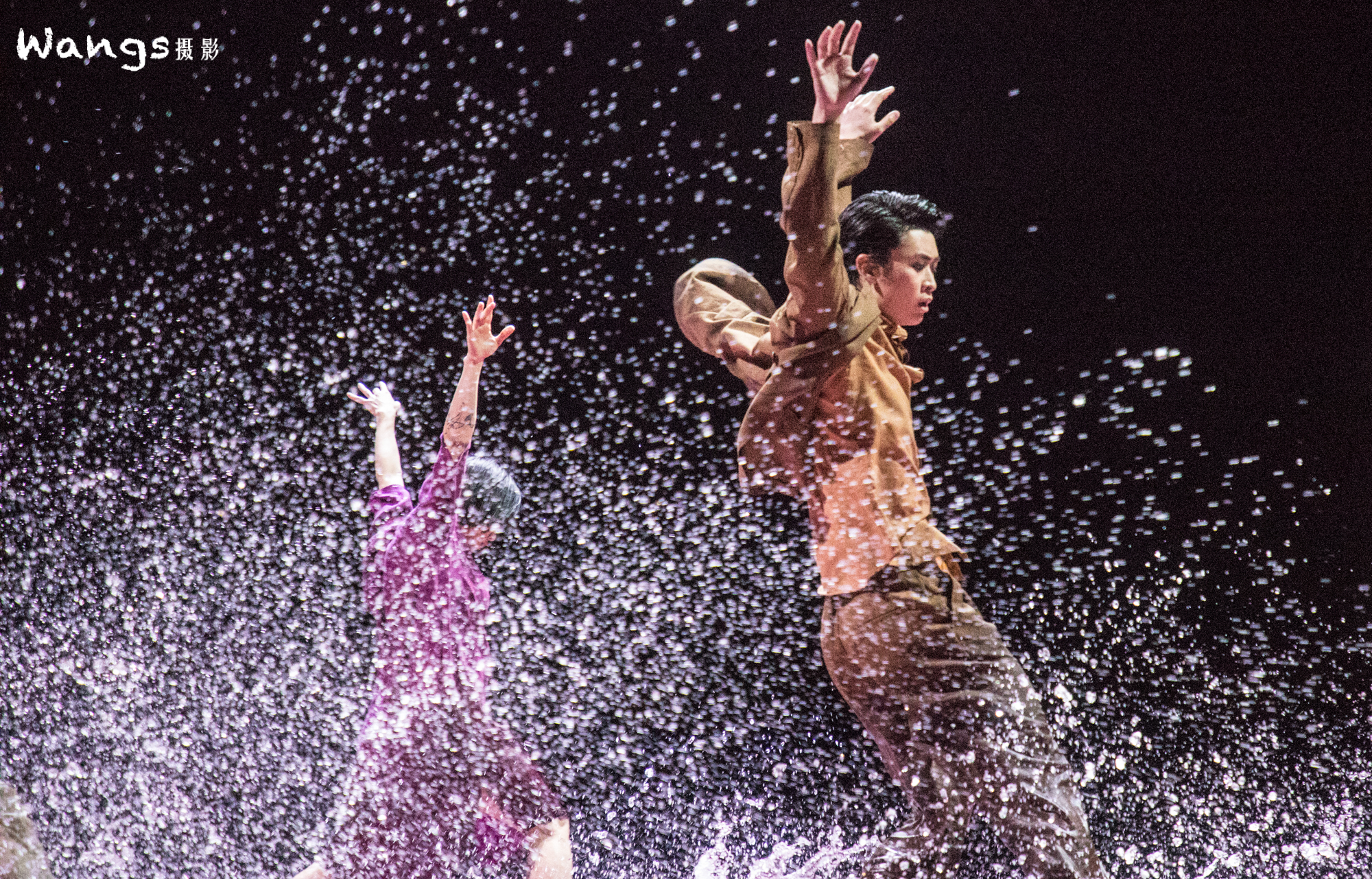 「听」专访舞蹈剧场《大饭店》导演兼舞者黎星：这是一部“现象级”“限量版”作品