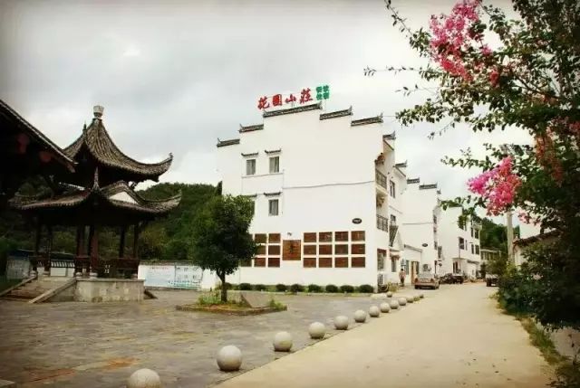 婺源民宿十佳排名婺源流苏小筑,婺源必去的三个景点民宿推荐