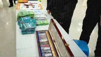 今天，北仑银泰城热闹了！