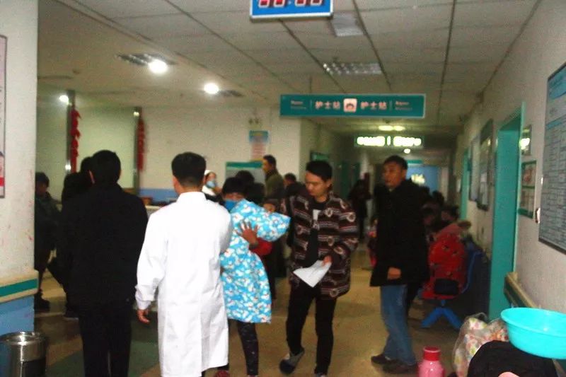 芙蓉王烟盒底部288888是什么意思,芙蓉王烟盒上的提示为什么不一样