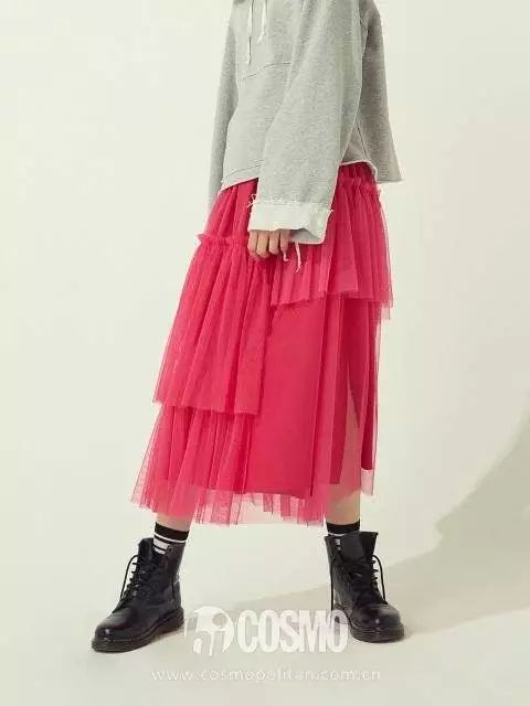 朴信惠冬日穿搭,朴信惠阔腿裤怎么搭配