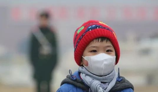 医院排队儿科爆满,儿科爆满候诊