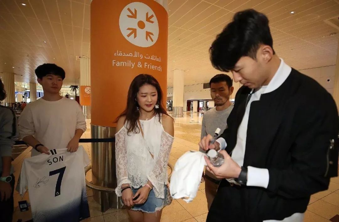 亚洲杯中韩对决将上演国足全员上阵备战