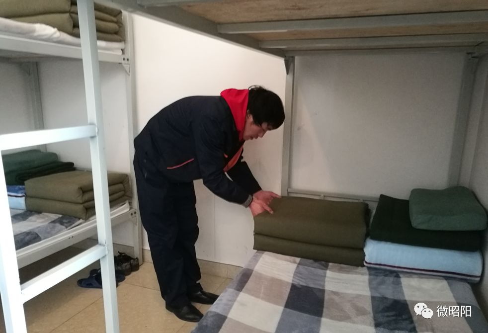 培训，就业，安居~幸福馨居上演现实版《大江大河》