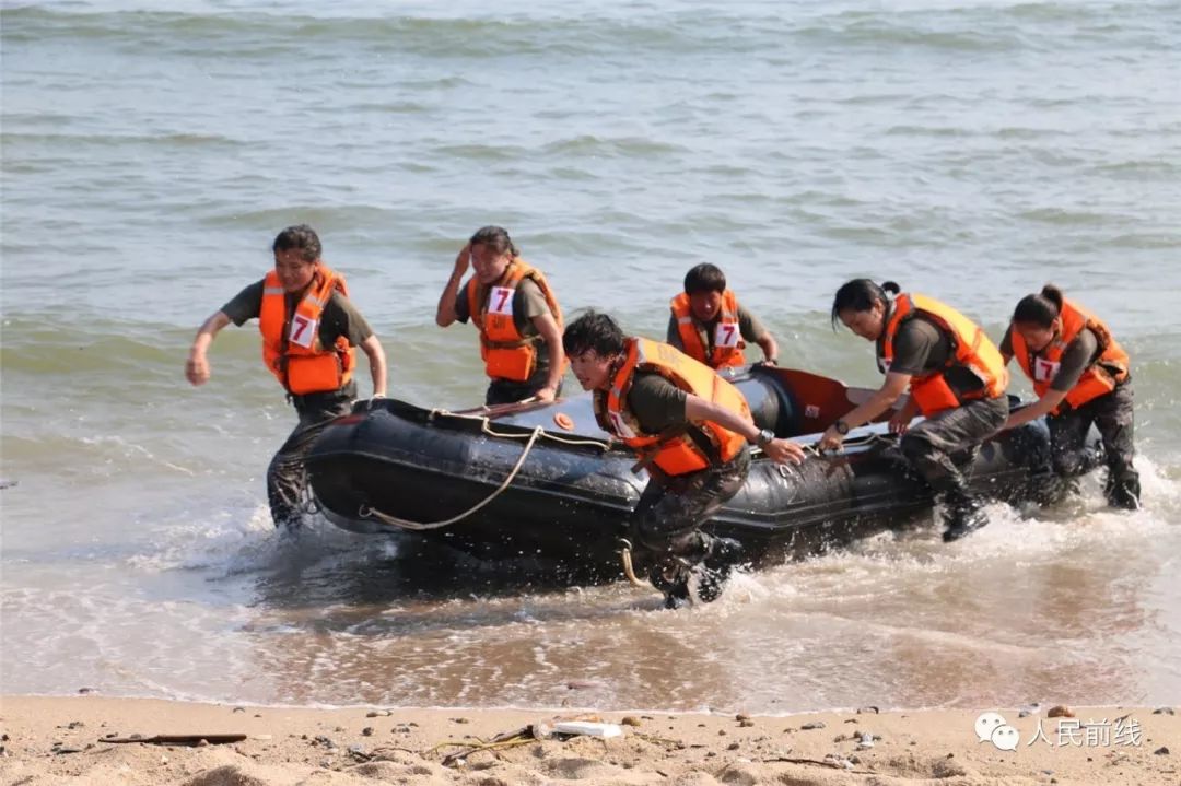 真实的特战女兵,首批特战女兵