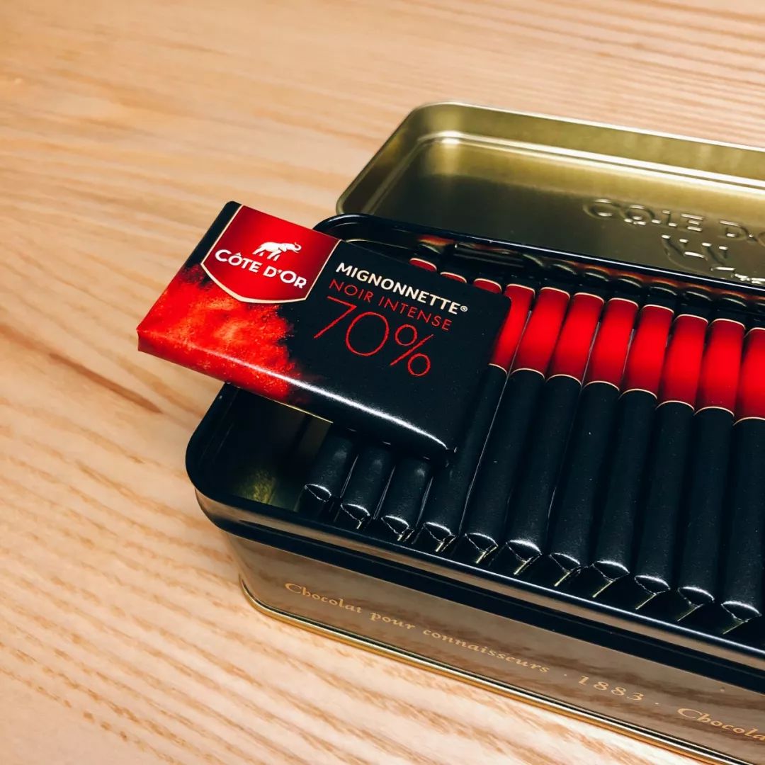 小棕瓶眼霜今年又更新了吗,最好用的眼霜小棕瓶