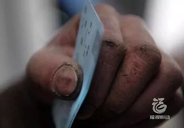 路途再拥堵也要回家过年,路途再遥远也要回家过年图片