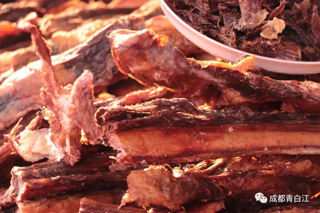 青白江的小伙伴们看过来！携手甘孜九龙，乐购别样年货！