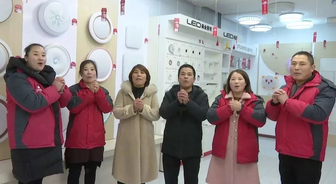 欧特朗灯具和佛山灯具哪个好,欧特朗照明灯具店