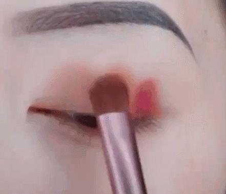 如何用一盘眼影画全妆教程,不需要手法跟技术的基础眼影画法