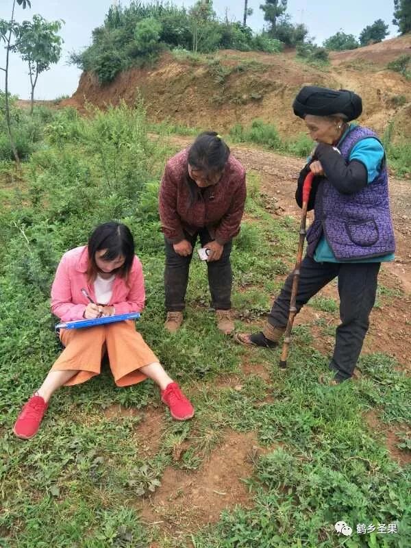 扶贫助农故事,扶贫故事100篇