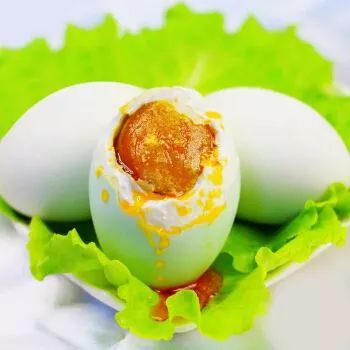 回家过年带了什么回家,过年回家带什么特产最好