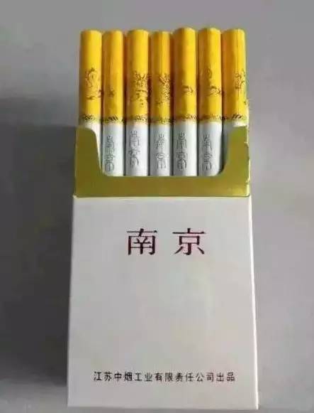哈密人注意!这些牌子的香烟都是假货,“老烟枪”都不抽!速看!