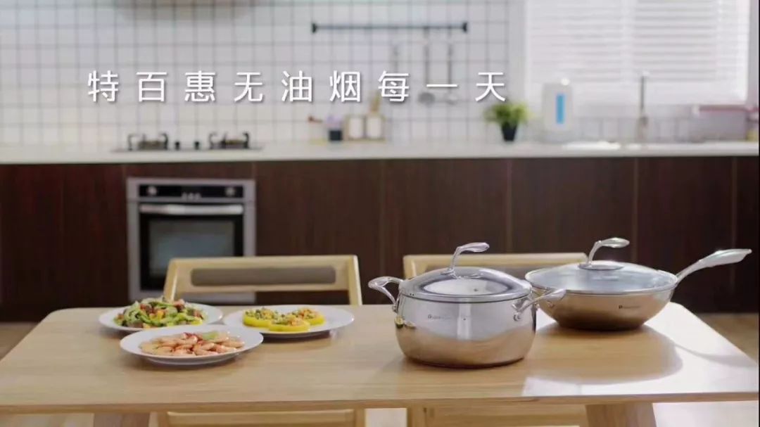 大过年的！新华路这家店要成网红了！大批爱家女士蜂拥而至