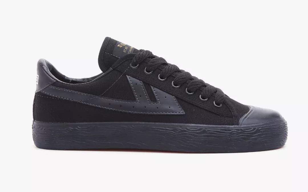 回力鞋子卖10块一双,几十块的回力鞋子是不是正品