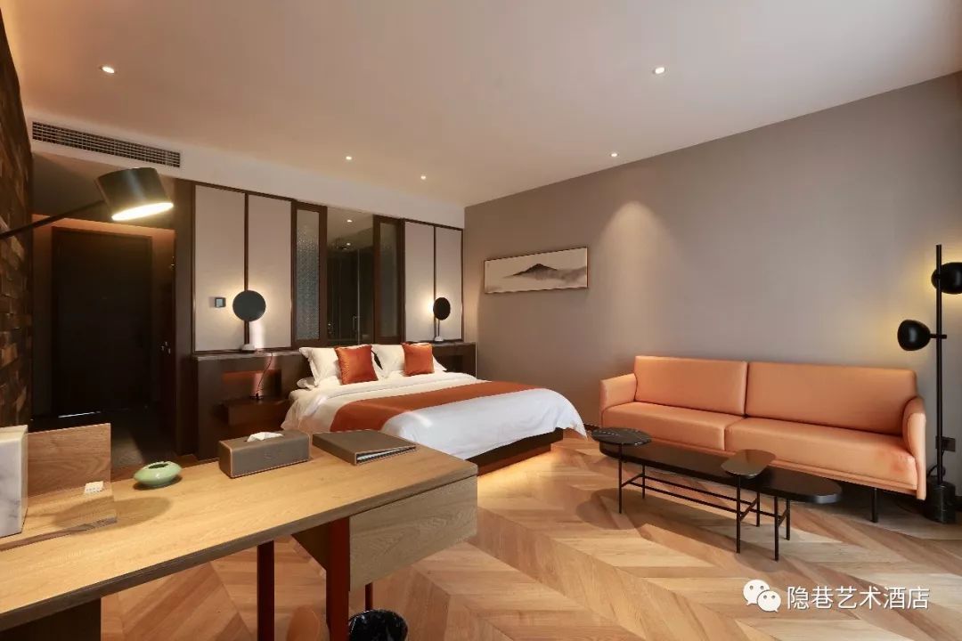 闅愬贩鑹烘湳閰掑簵鏃╅,闅愬贩绮惧搧閰掑簵