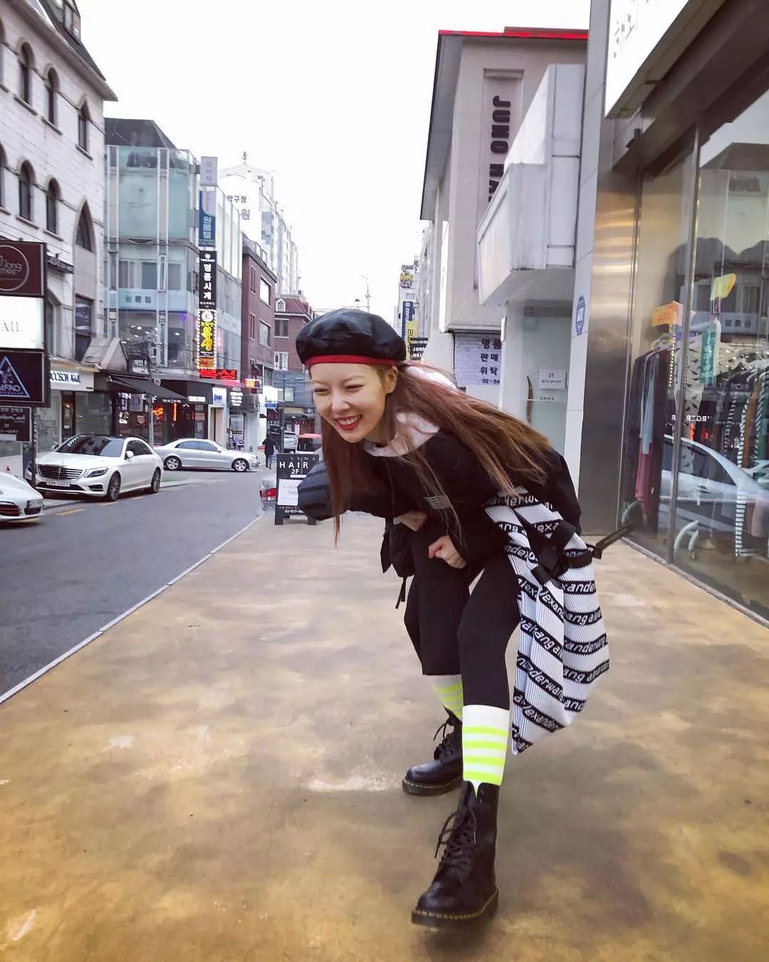 泫雅衣着,泫雅衣服怎么搭配