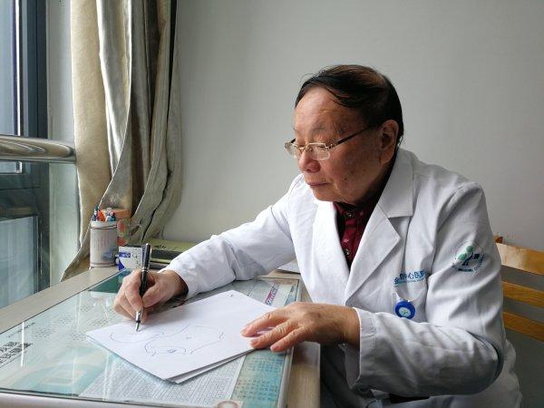 70岁老人搞科研,七旬老人搞科研