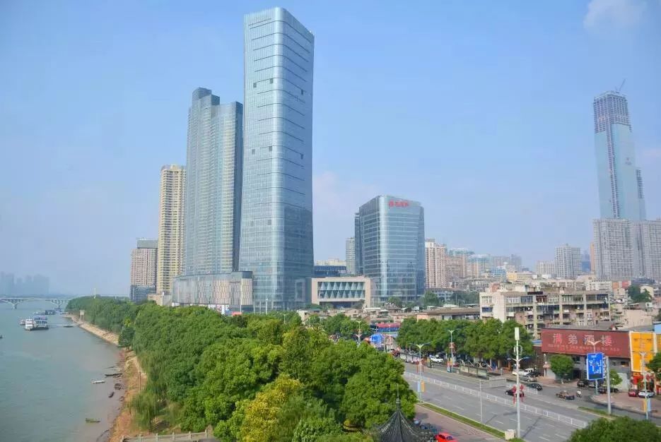 广东佛山飞机票降价,广州机票低价