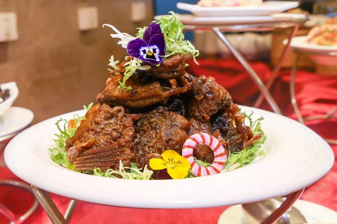 海立泽海鲜自助铁板烧优惠券,九品29元自助小火锅优惠团购