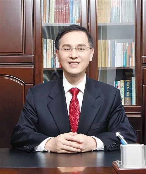 努力奔跑我们都是追梦人,努力奔跑做新时代的追梦人