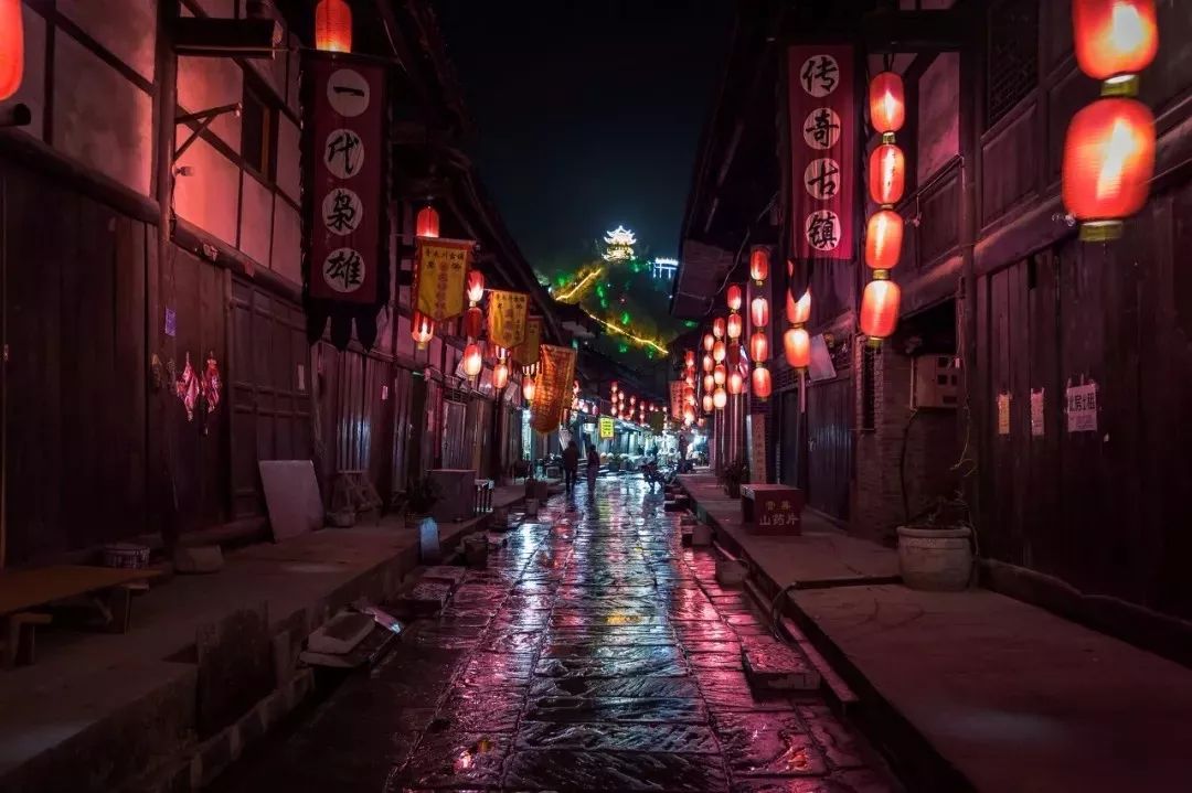 三月适合去哪里的古镇,一日游必去十大古镇