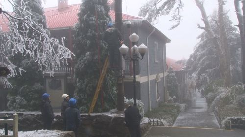 高温迎峰度夏多措并举保供电,低温雨雪冰冻天气供水保障
