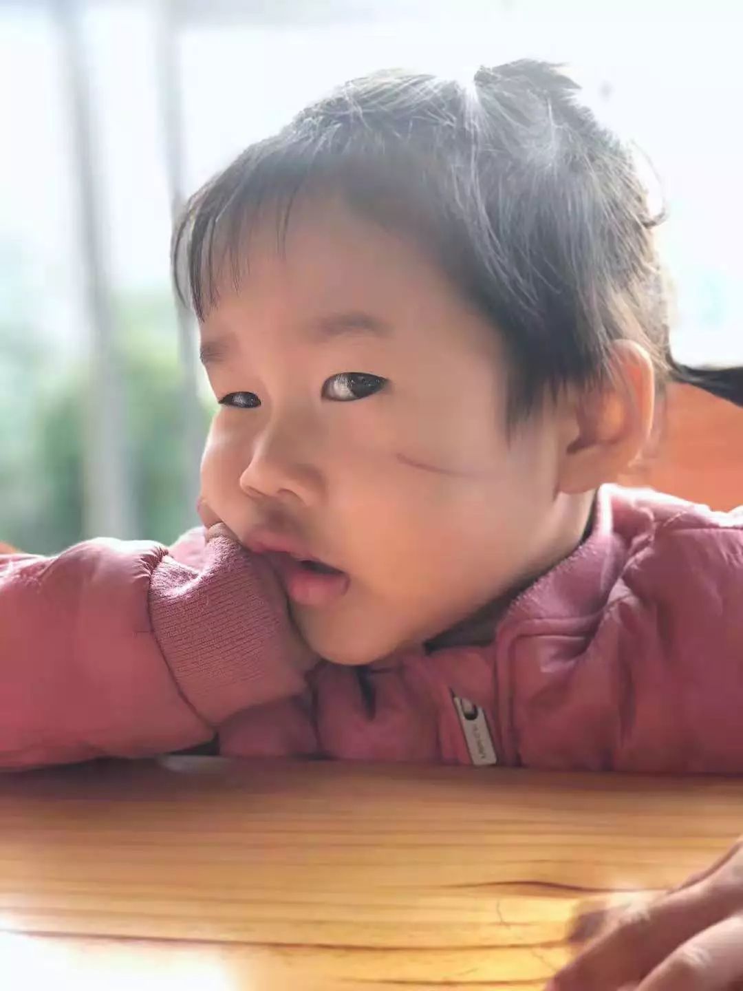 女儿摔破了头流血怎么办,女儿摔破头了我很自责