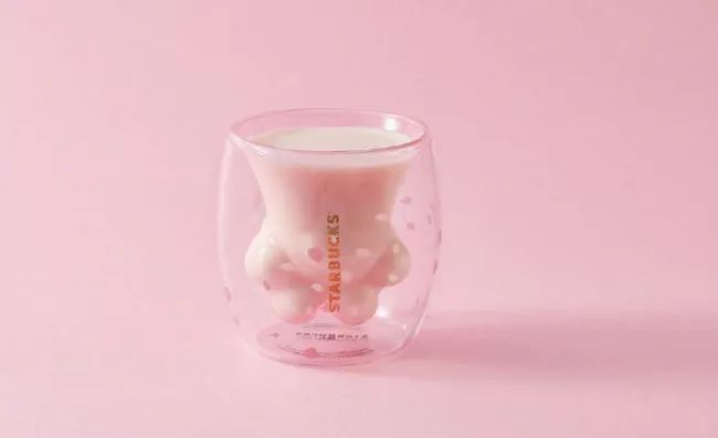 星巴克猫爪杯打架完整版,星巴克应对猫爪杯事件