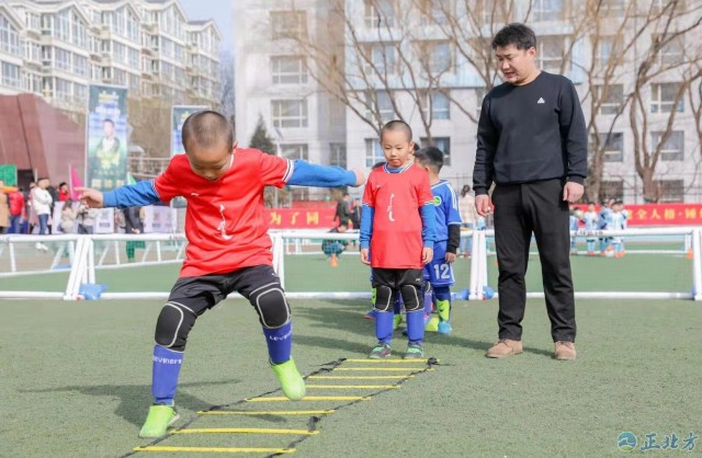 呼和浩特公益活动儿童怎么参加,内蒙古青少年足球公益日